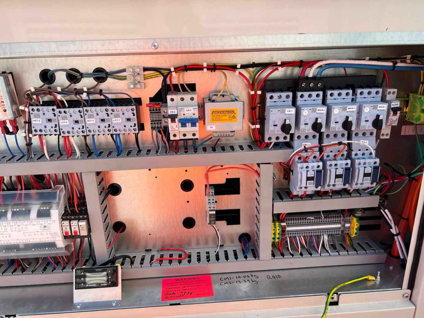 AUSTRALIA POST DISTRIBUTION CENTRE - Arcmech